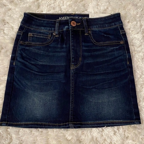 American Eagle Outfitters Dresses & Skirts - ✨ NWT Dark Wash Denim Mini Skirt – Size 2 ✨